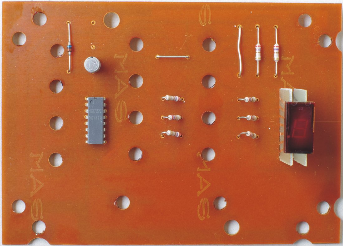 CL1605N06.jpg